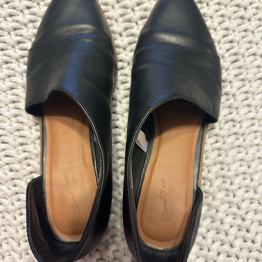 Universal Thread Black Leather Loafers